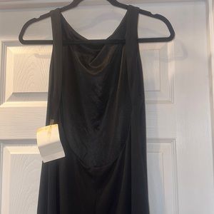 Great dress NEW WITH TAGS ON size M. Brand: ASHLEE